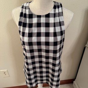 Banana Republic Checkered Sleeveless Blouse - Medium